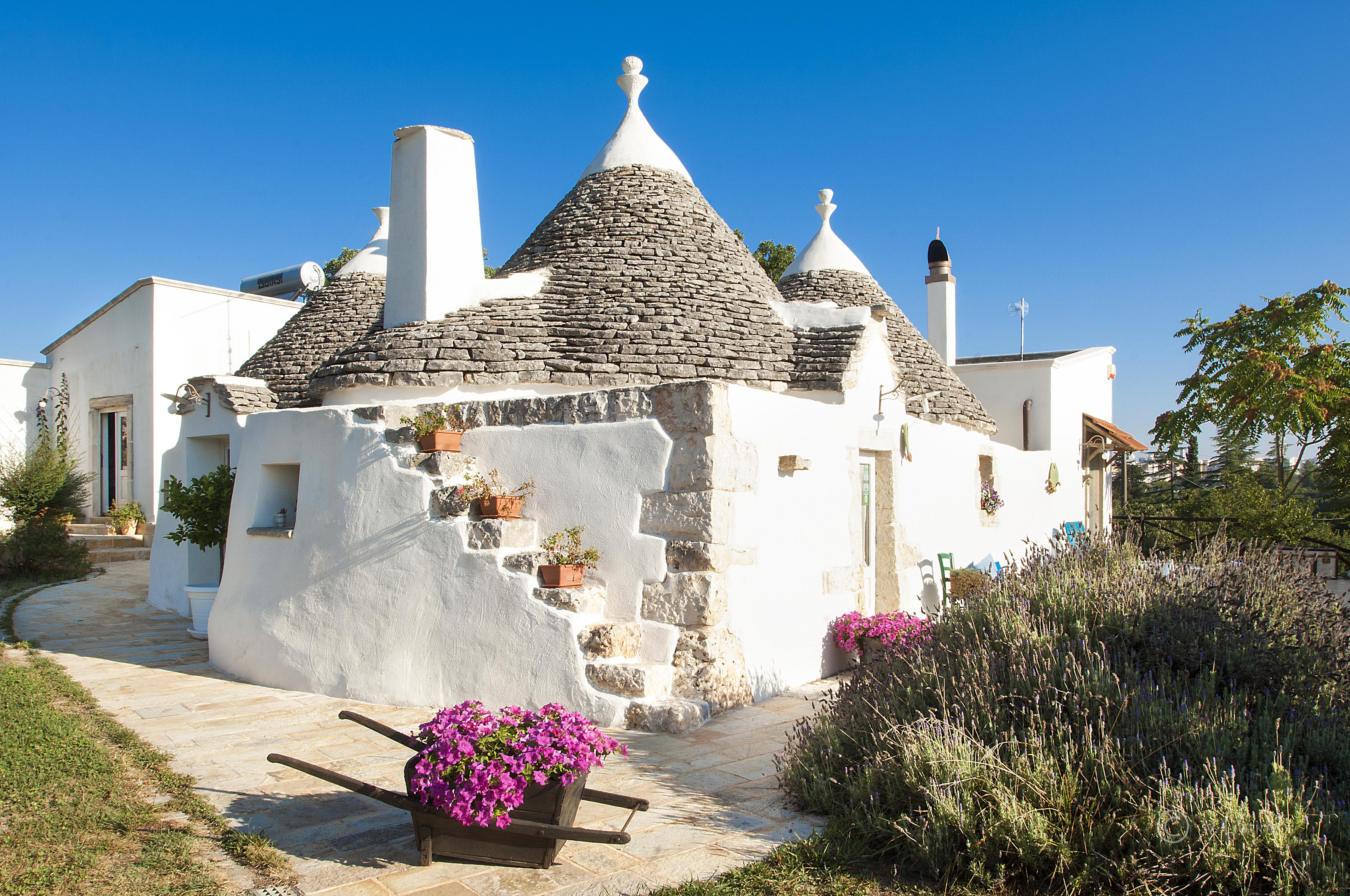 Trulli Terra Magica Bed & Breakfast Putignano Bagian luar foto