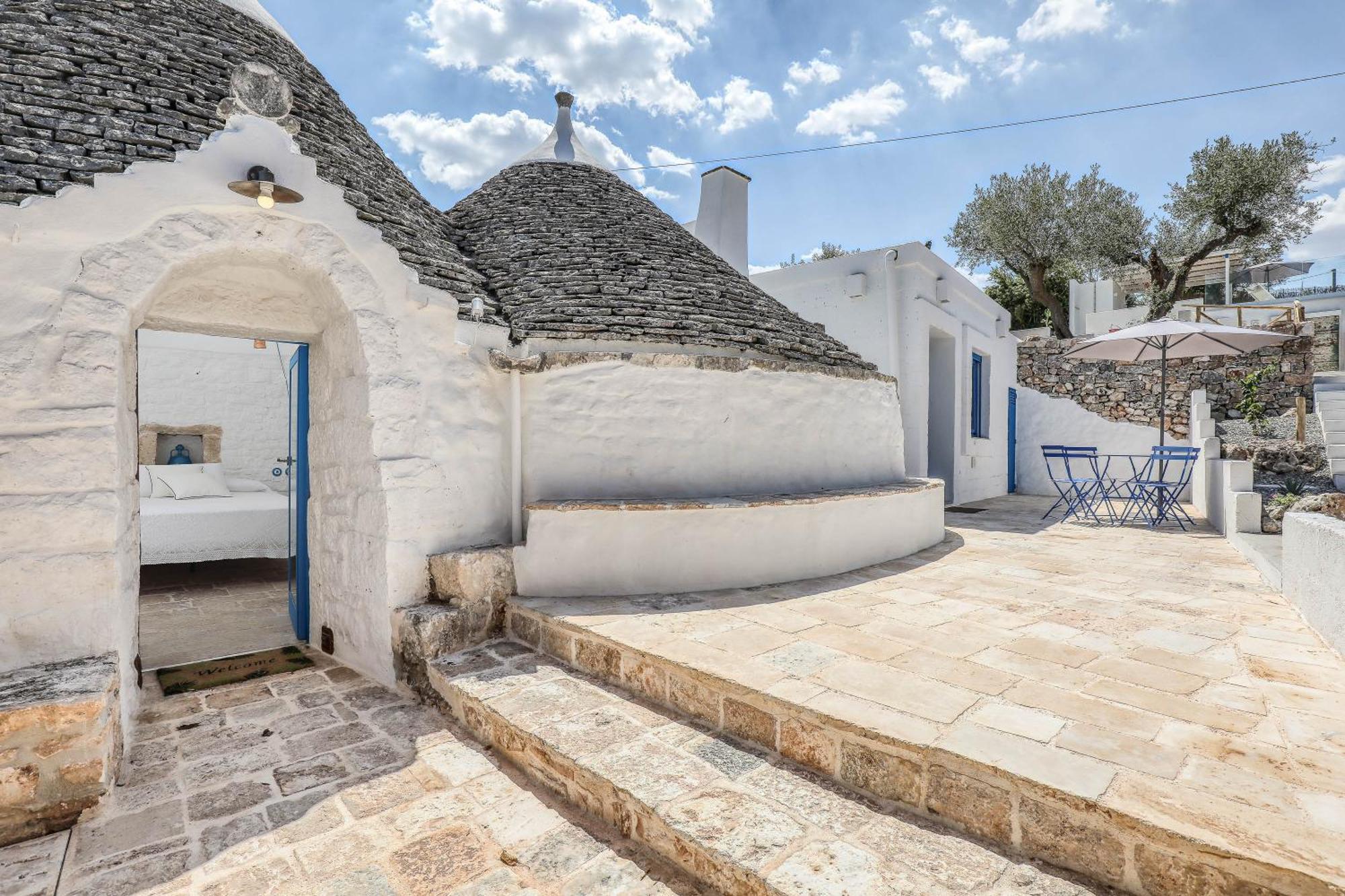 Trulli Terra Magica Bed & Breakfast Putignano Bagian luar foto